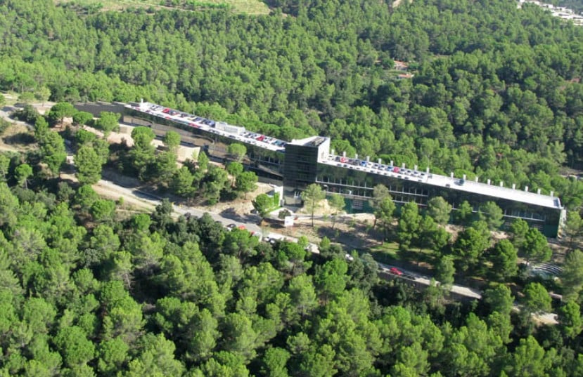 Leitat pasa de la innovación tecnológica a la controversia por contratos 'Fantasma' y despidos masivos. Vista aérea de las instalaciones de la empresa.