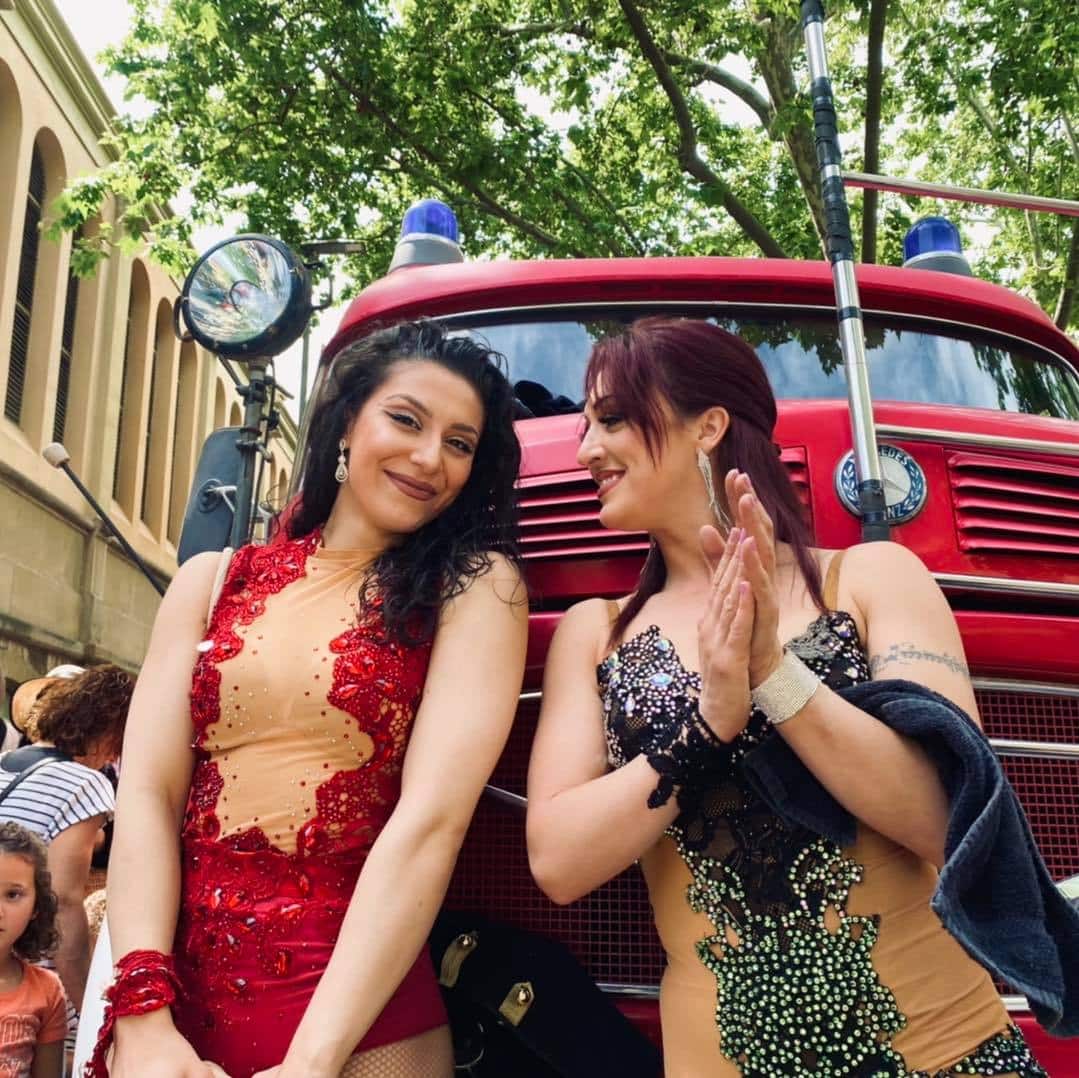 Hermanas Raluy Las Hermanas Raluy en la Feria modernista de Terrassa.